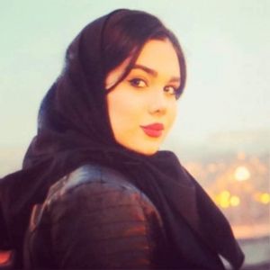 زهرا یاری